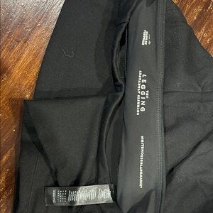 White House Black Market Black Legging